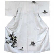 Japanese Silk Kimono Houmongi - KM581